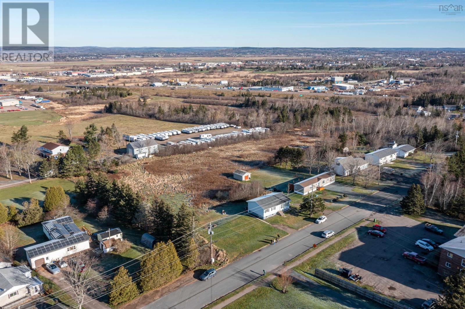 268 Parkwood Drive, 04-B2 Parkwood Drive, Truro Heights, Nova Scotia  B6L 1P2 - Photo 5 - 202227463