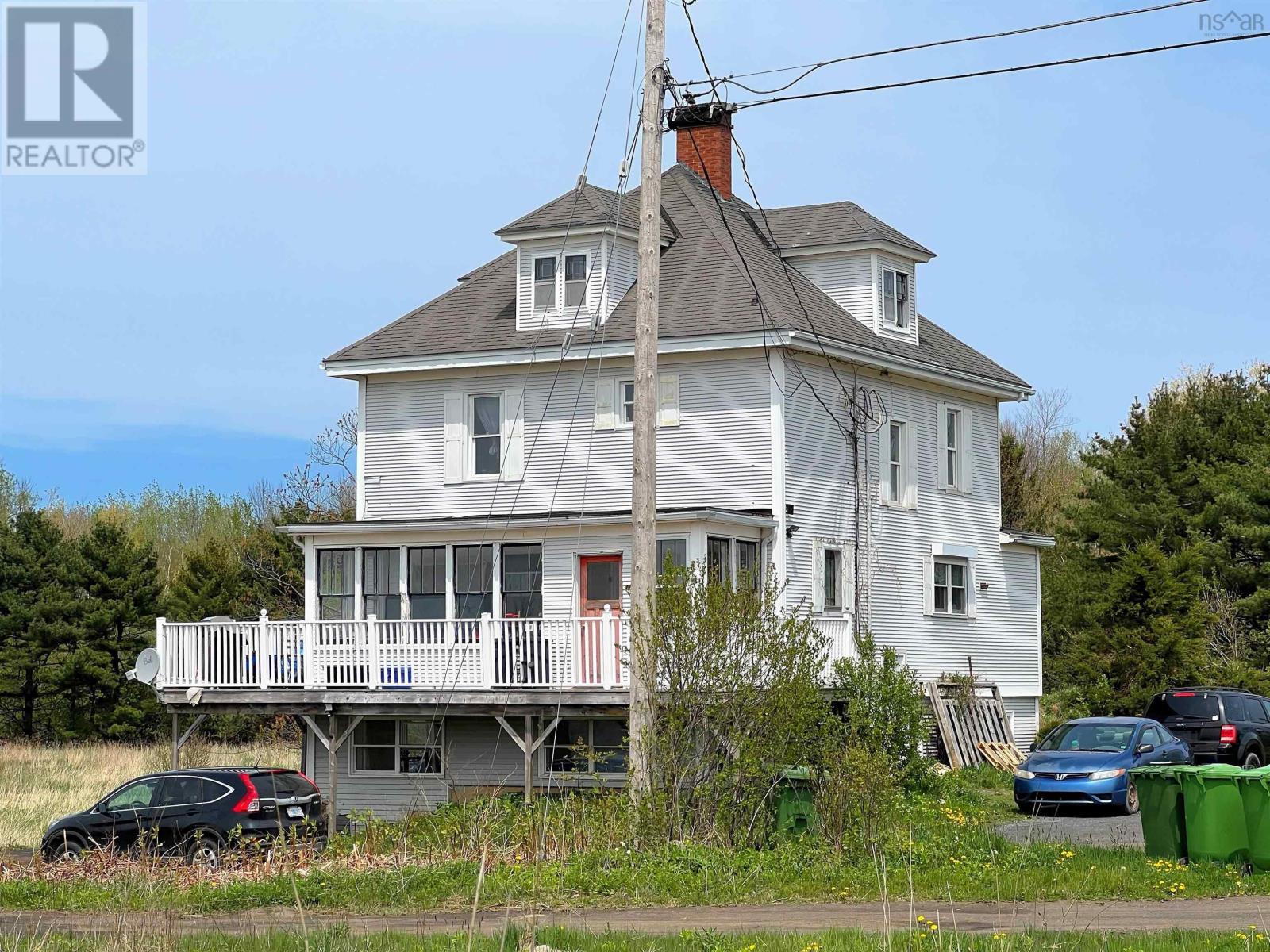 5161 East River Road, plymouth, Nova Scotia