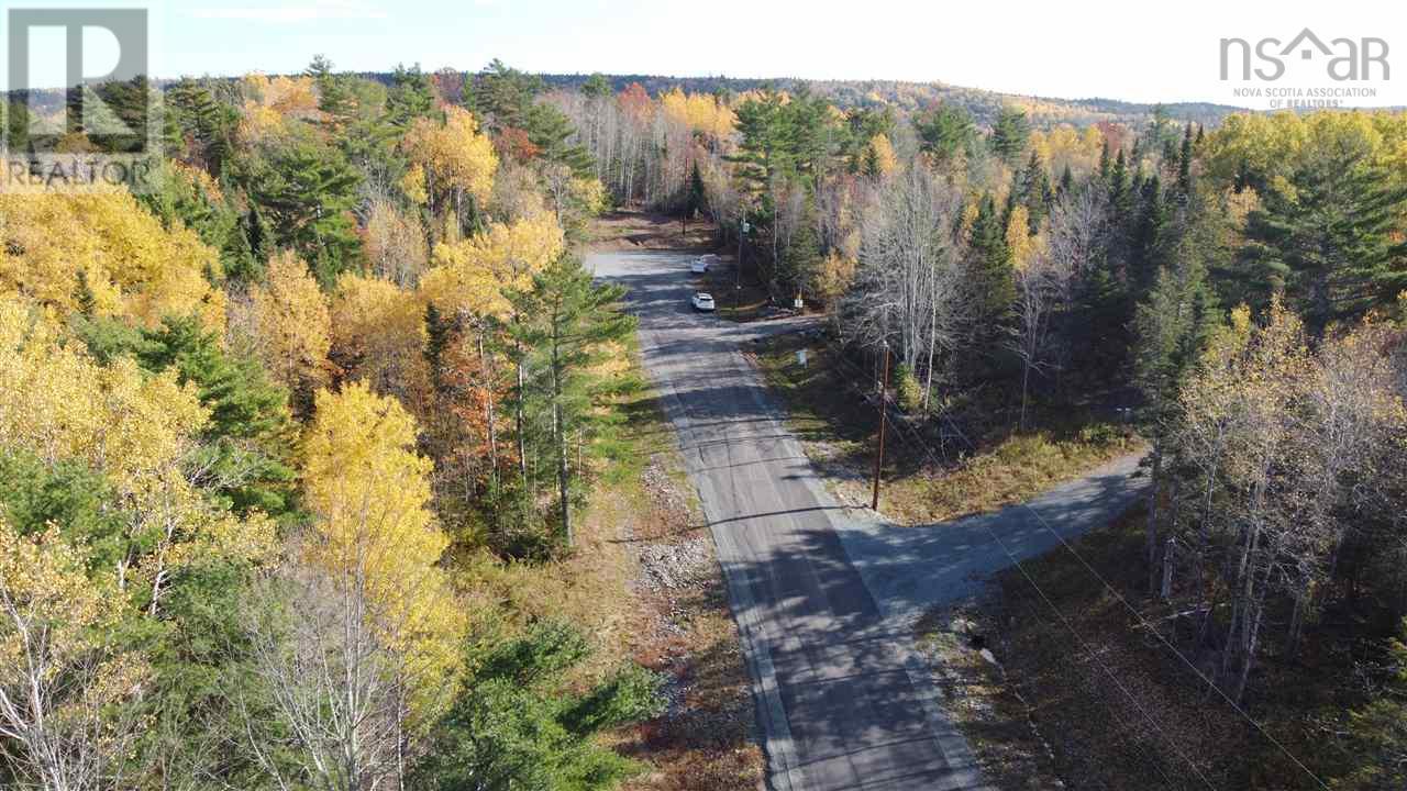 Site 10 6004 Trunk 1 Highway, Ellershouse, Nova Scotia  B0N 1L0 - Photo 2 - 202300697