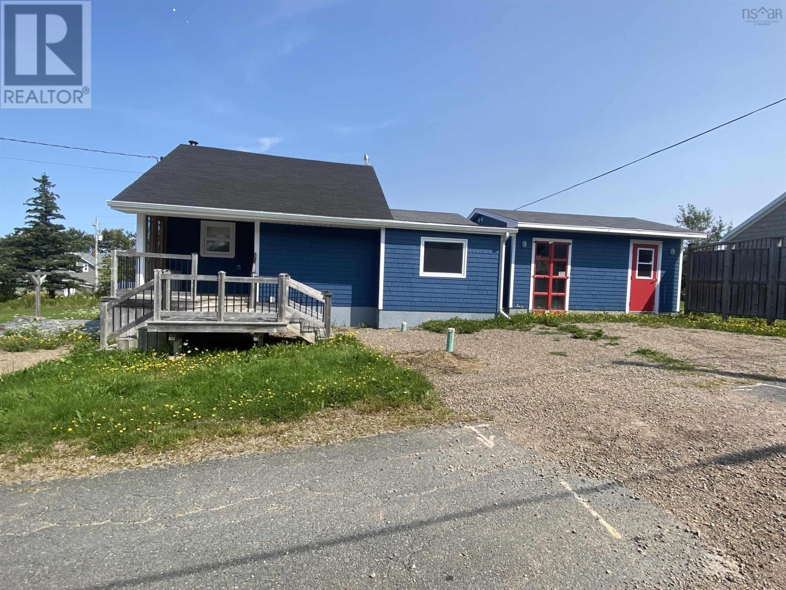 21 Chemin Poirier Road, Chéticamp, Nova Scotia  B0E 1H0 - Photo 1 - 202318576