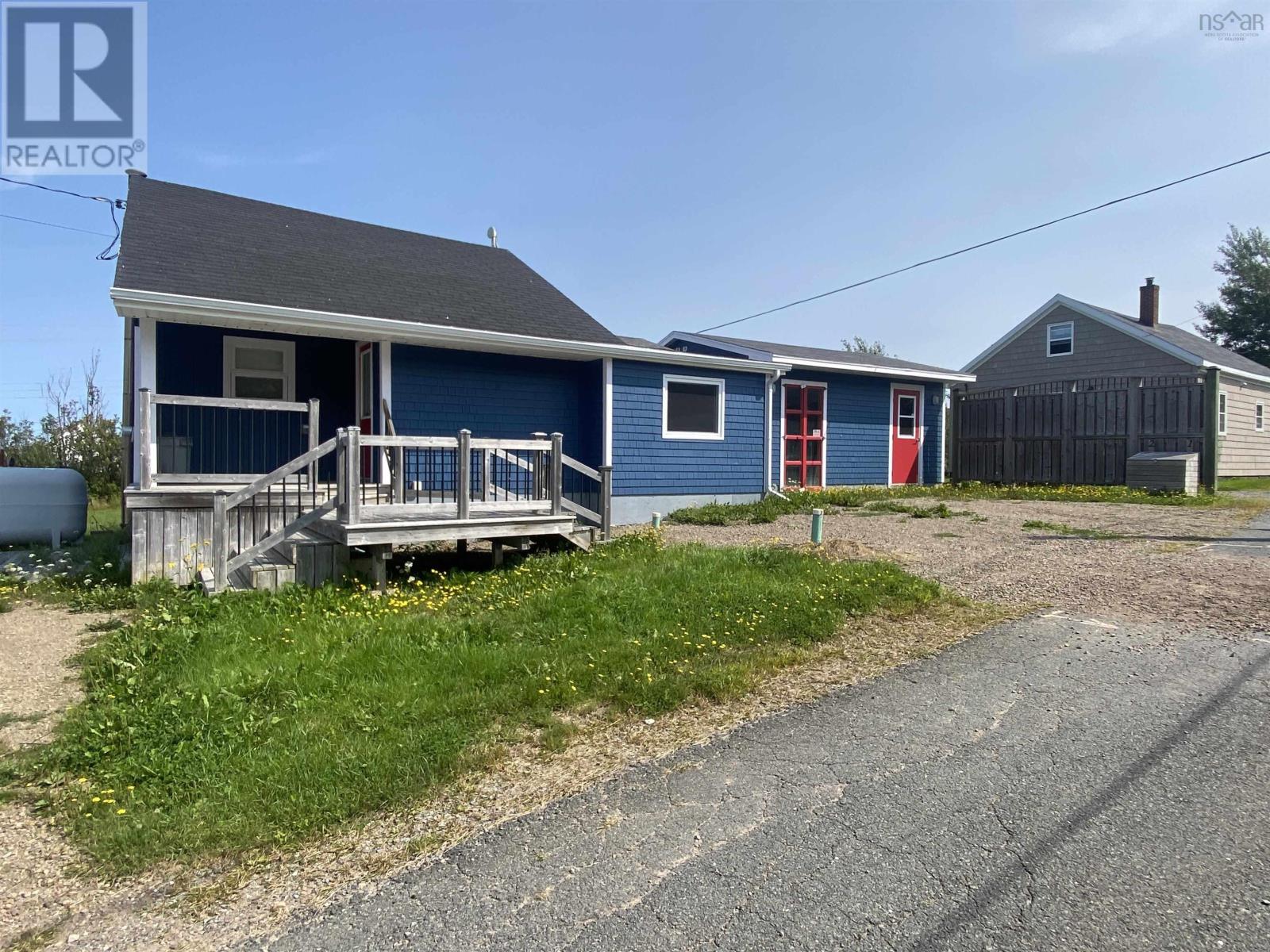 21 Chemin Poirier Road, Chéticamp, Nova Scotia  B0E 1H0 - Photo 2 - 202318576