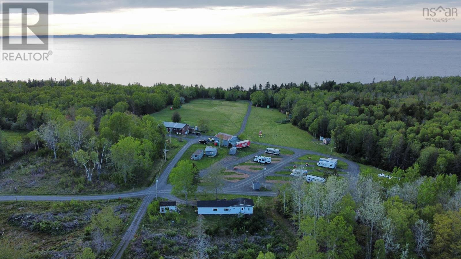 2107 Highway 215, Tennecape, Nova Scotia  B0N 2R0 - Photo 3 - 202400465