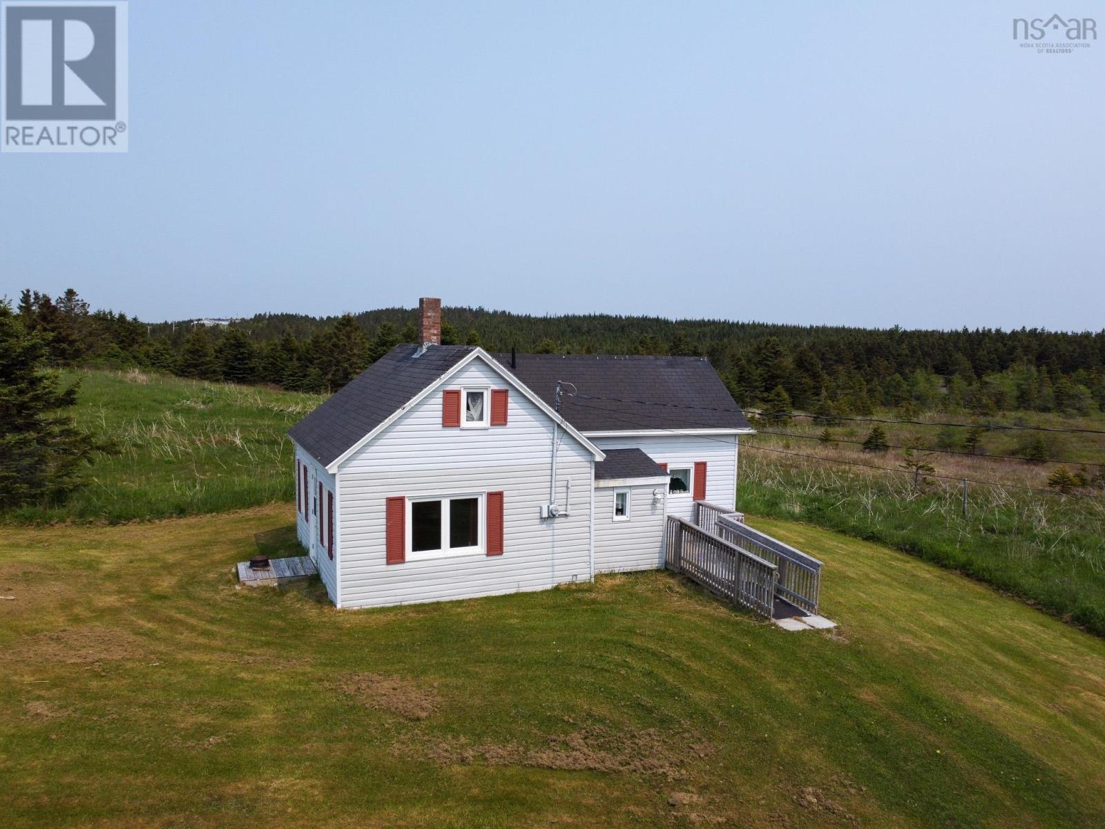 19 St Peters Fourchu Road, Lower L'ardoise, Nova Scotia  B0E 1W0 - Photo 4 - 202402404