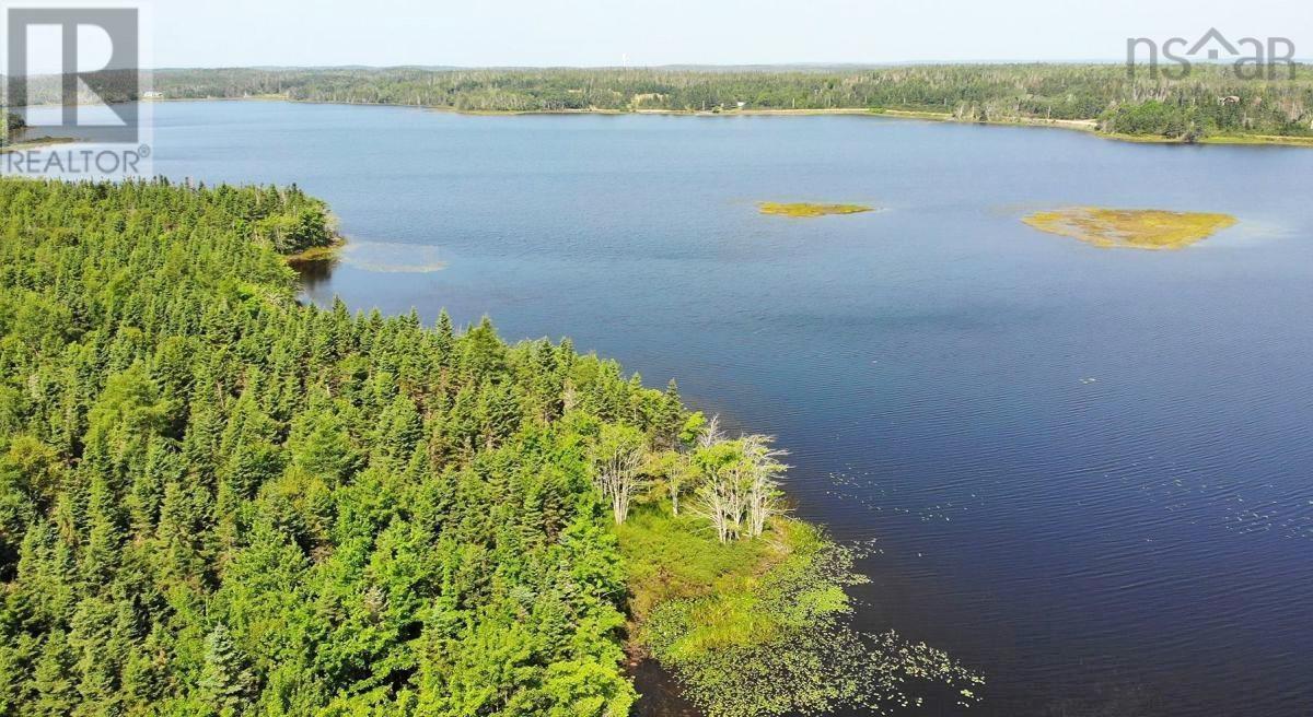 190 Acres Middle Road, pondville, Nova Scotia