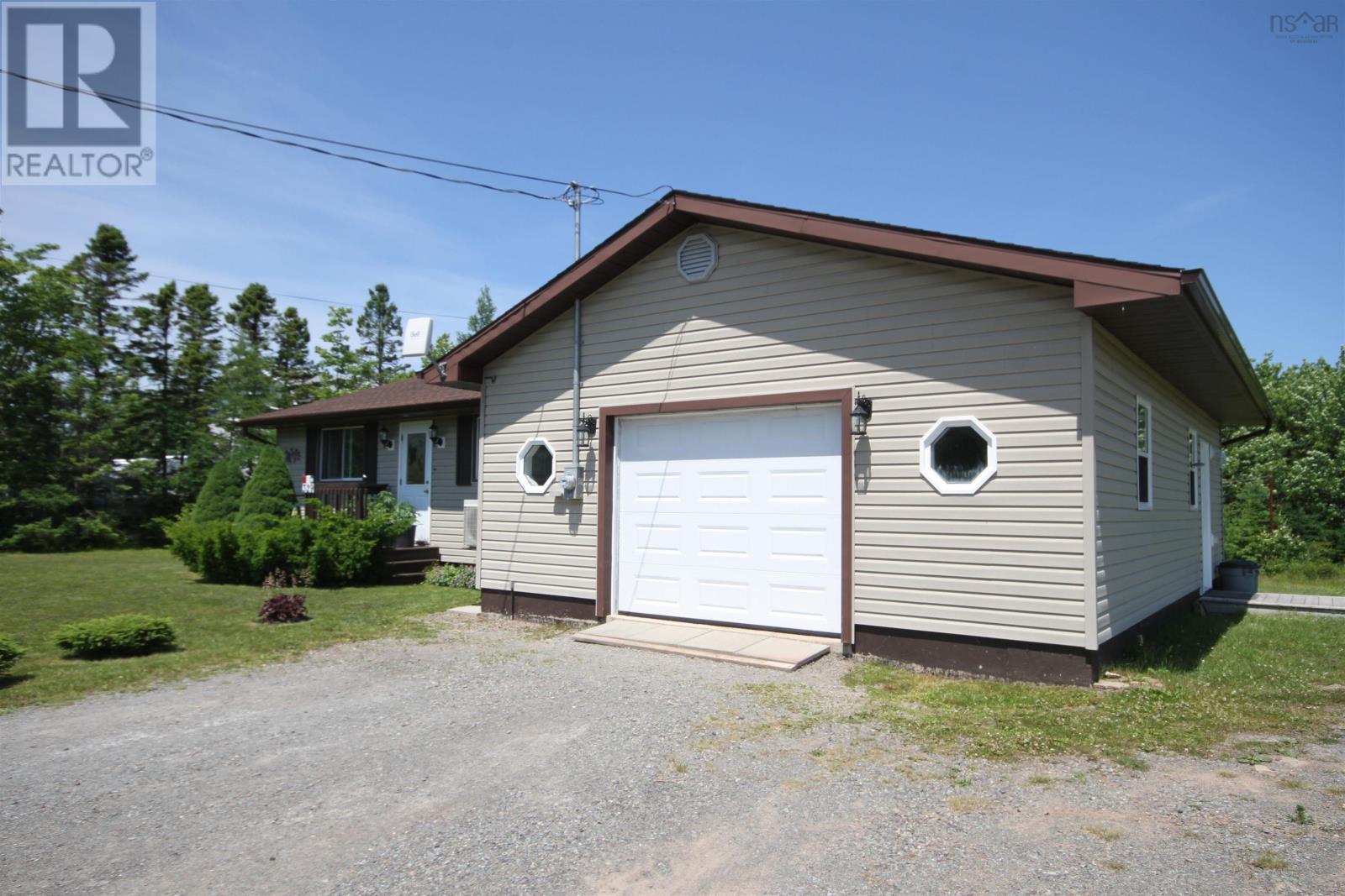 329 Grandique Ferry Road, Louisdale, Nova Scotia  B0E 1V0 - Photo 4 - 202402791