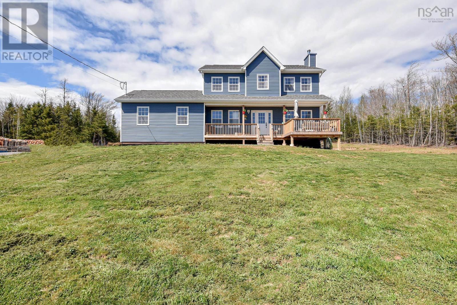 9409 Highway 215, Pembroke, Nova Scotia  B0N 2R0 - Photo 1 - 202403019