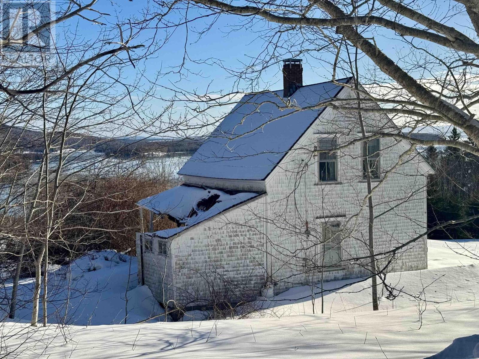 26 Mountain Road, Marble Mountain, Nova Scotia  B0E 3K0 - Photo 6 - 202403322