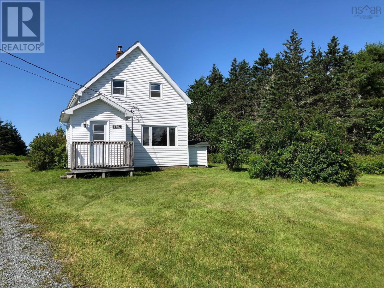 1959 Sonora Road, Sonora, Nova Scotia  B0J 3C0 - Photo 1 - 202403418