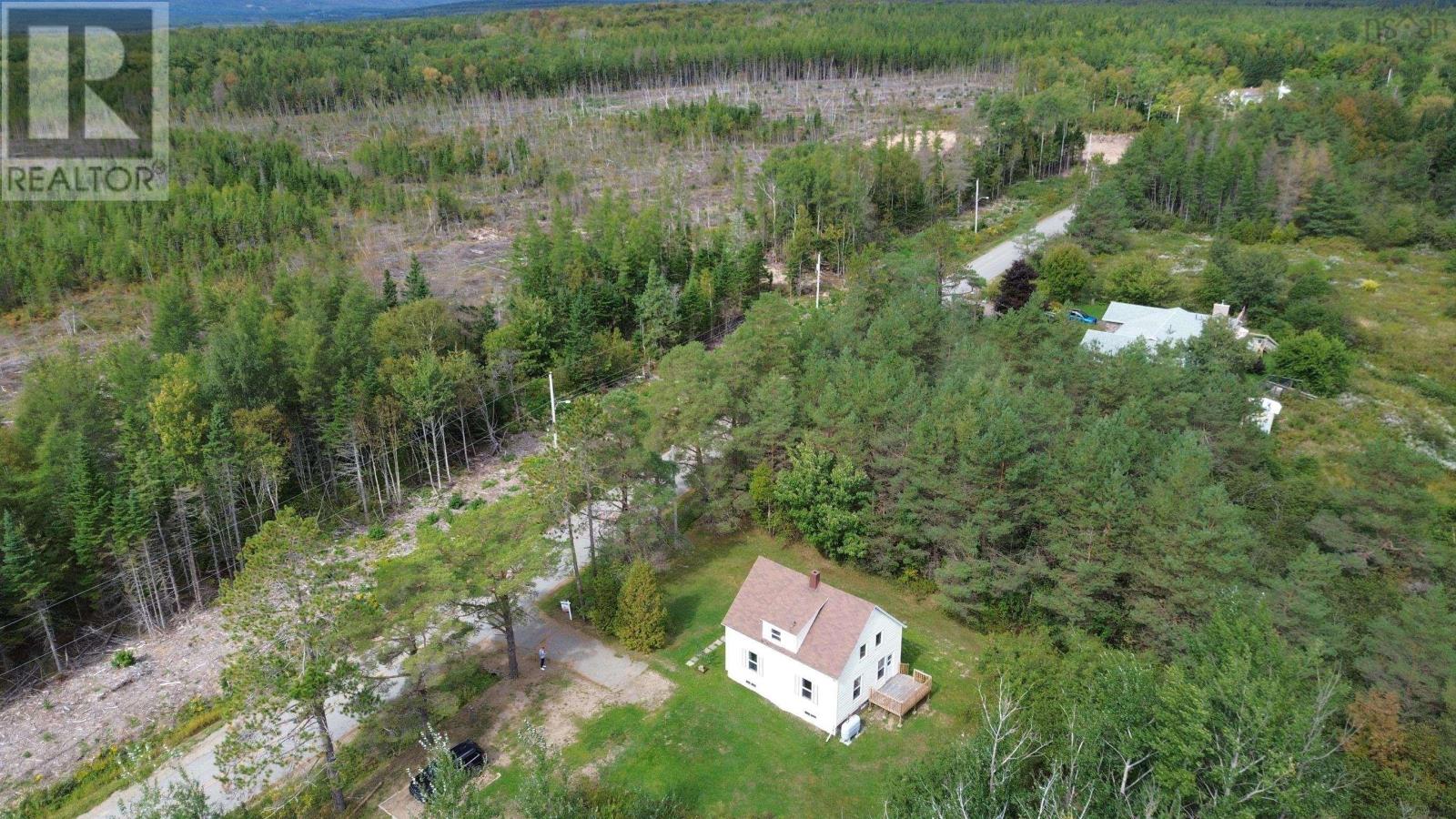 458 Cenotaph Road, West Bay Road, Nova Scotia  B0E 3L0 - Photo 12 - 202404602