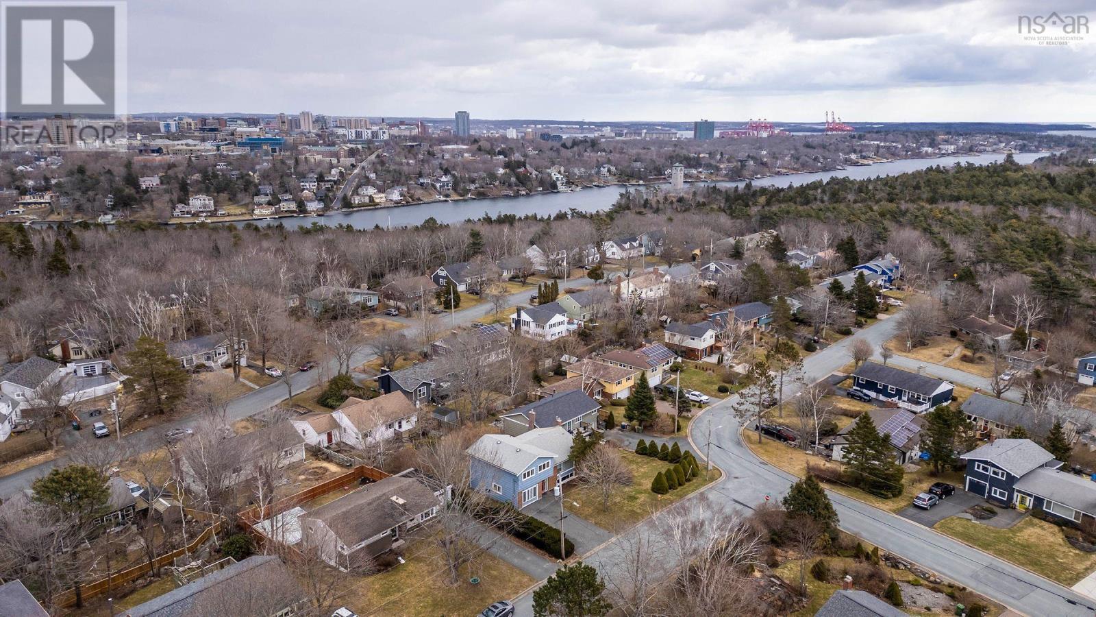 1 Shaw Crescent, Halifax, Nova Scotia  B3P 1V2 - Photo 49 - 202405081