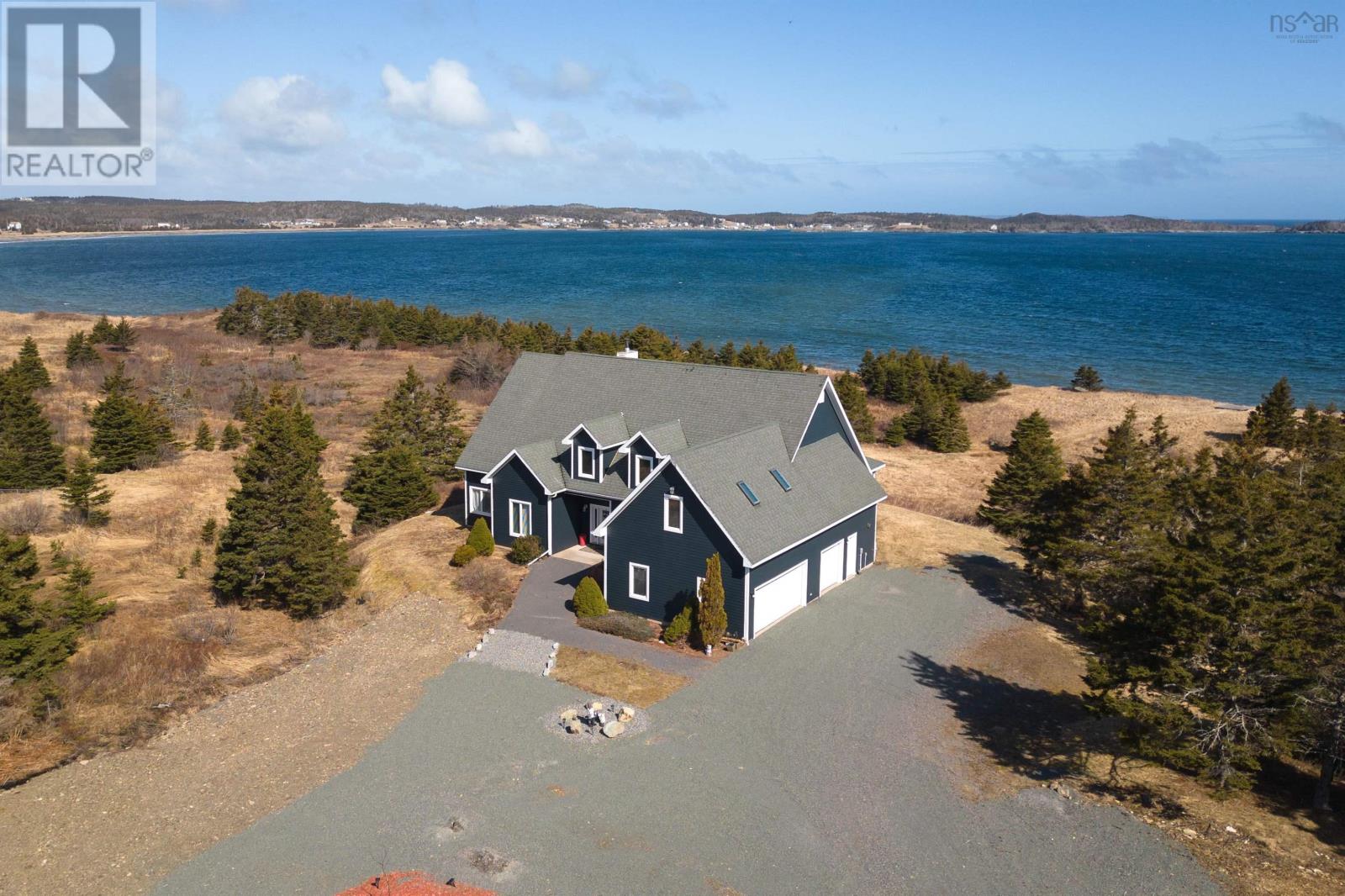 2408 Louisbourg Main A Dieu Road, Main-À-Dieu, Nova Scotia  B1C 1Y9 - Photo 10 - 202406372