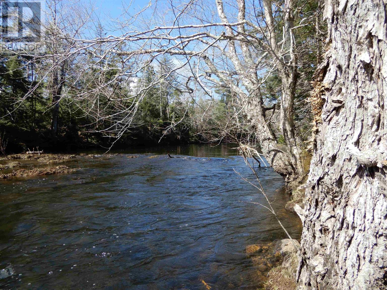 Sherbrooke Road, rocky mountain, Nova Scotia