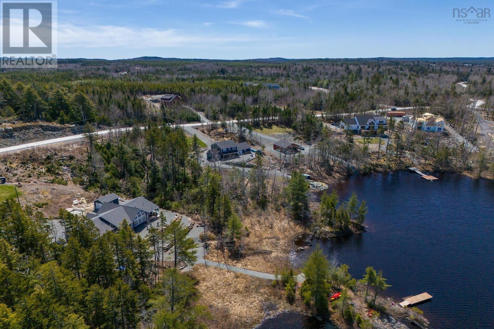 32 Meek Arm Trail, Mount Uniacke, Nova Scotia  B0N 1Z0 - Photo 13 - 202408102