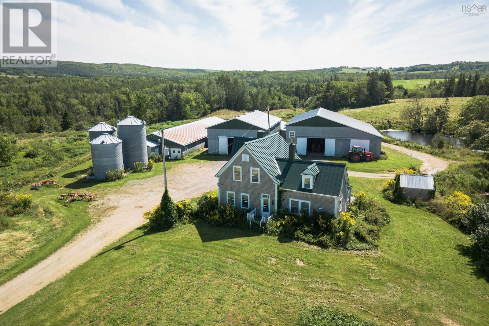 166 Rankinville Road, Mabou, Nova Scotia  B0E 1X0 - Photo 12 - 202408205