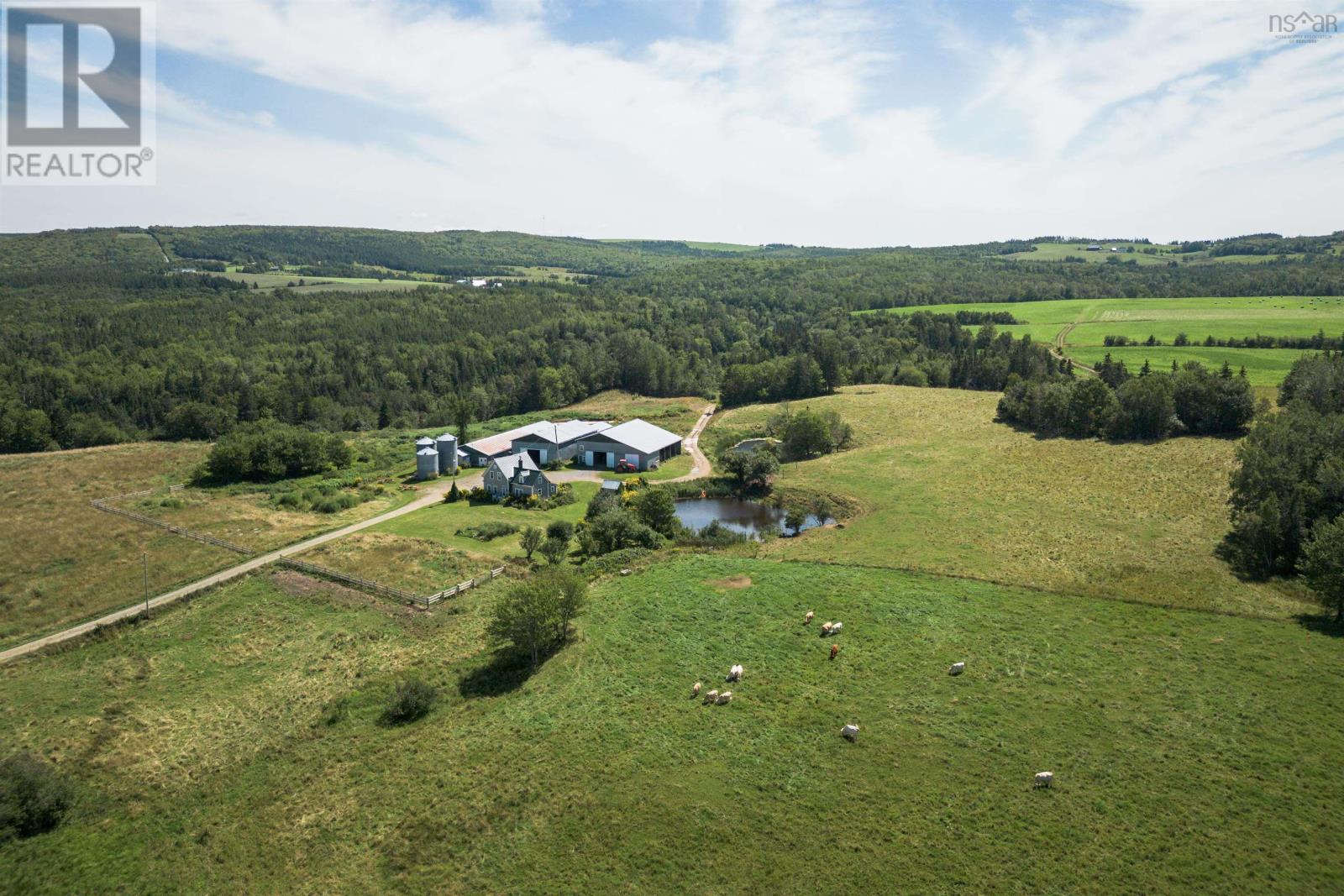 166 Rankinville Road, Mabou, Nova Scotia  B0E 1X0 - Photo 8 - 202408205