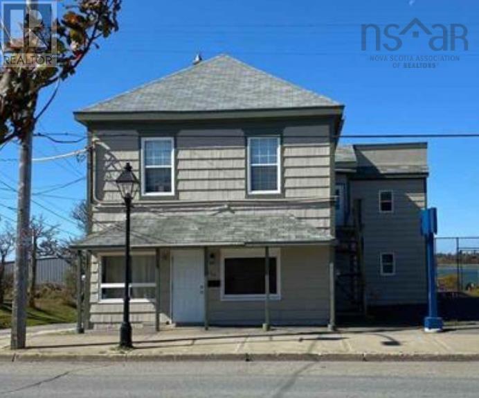 194-196 Main Street, yarmouth, Nova Scotia