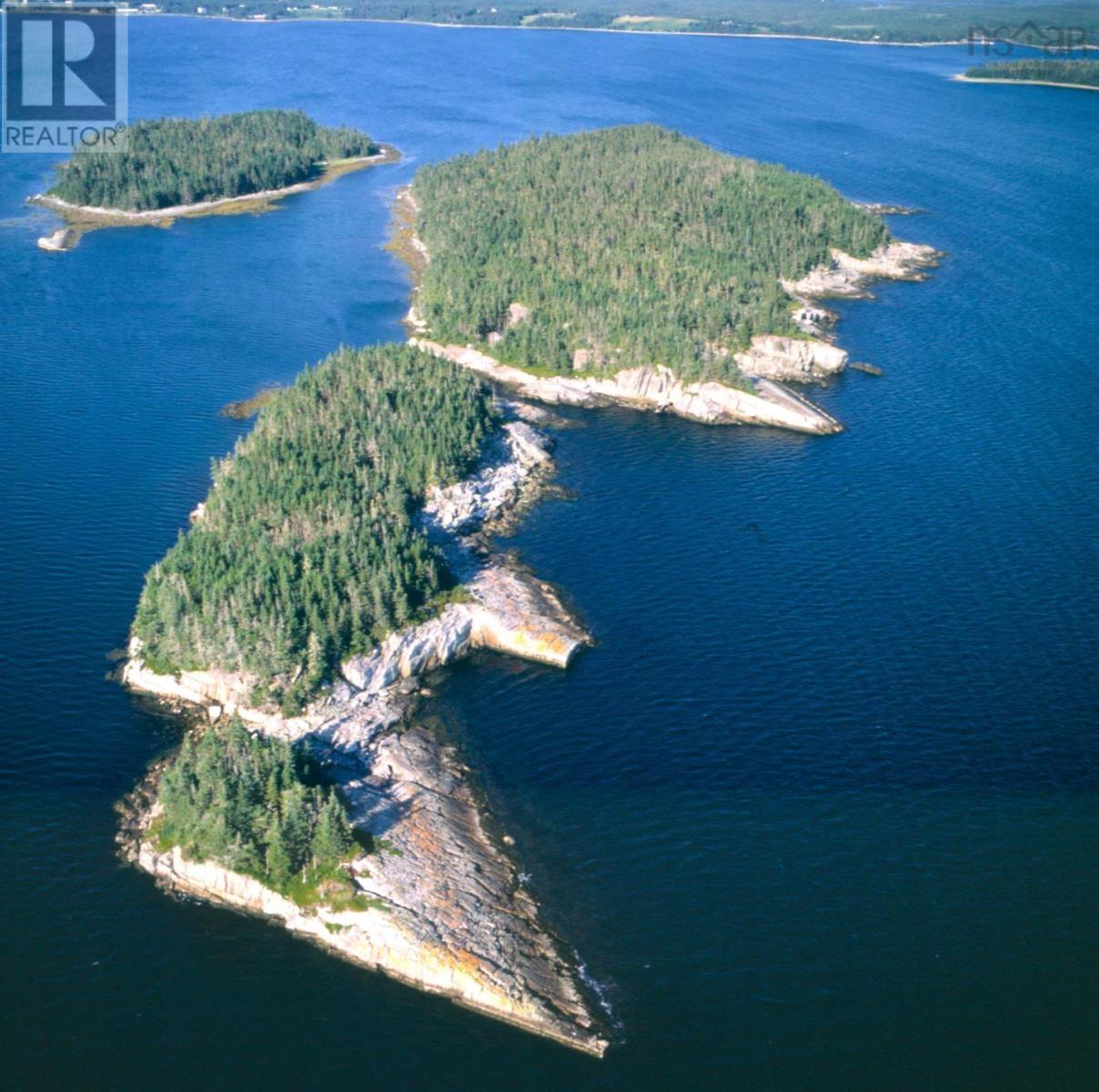 Rocky Island, Beaver Harbour, Nova Scotia  B0J 2R0 - Photo 2 - 202411305