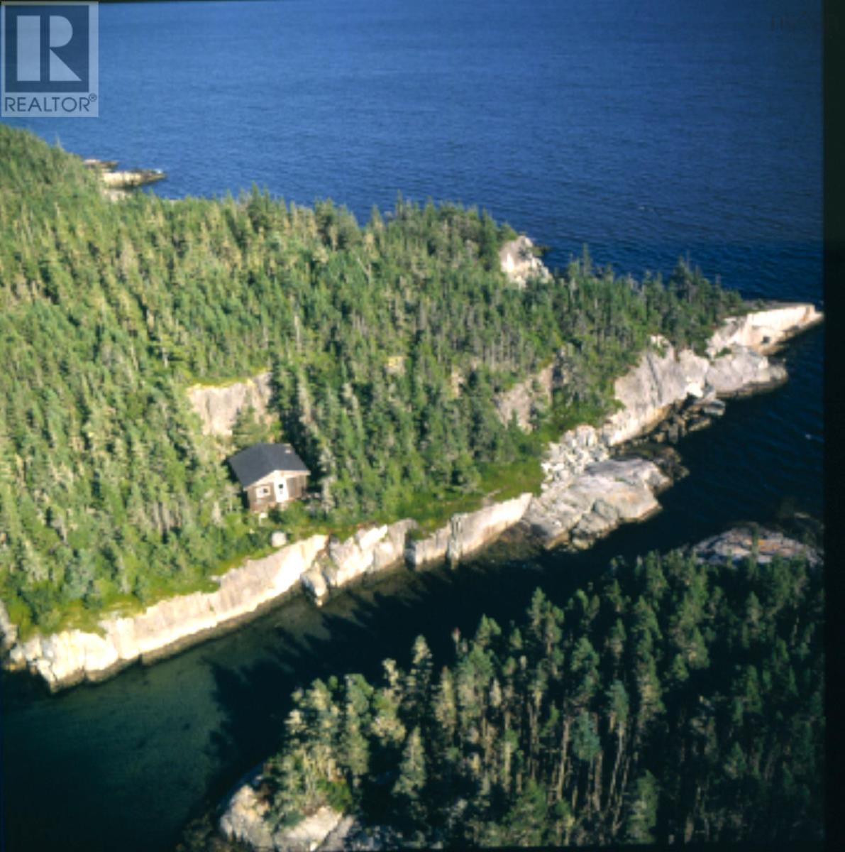 Rocky Island, Beaver Harbour, Nova Scotia  B0J 2R0 - Photo 3 - 202411305