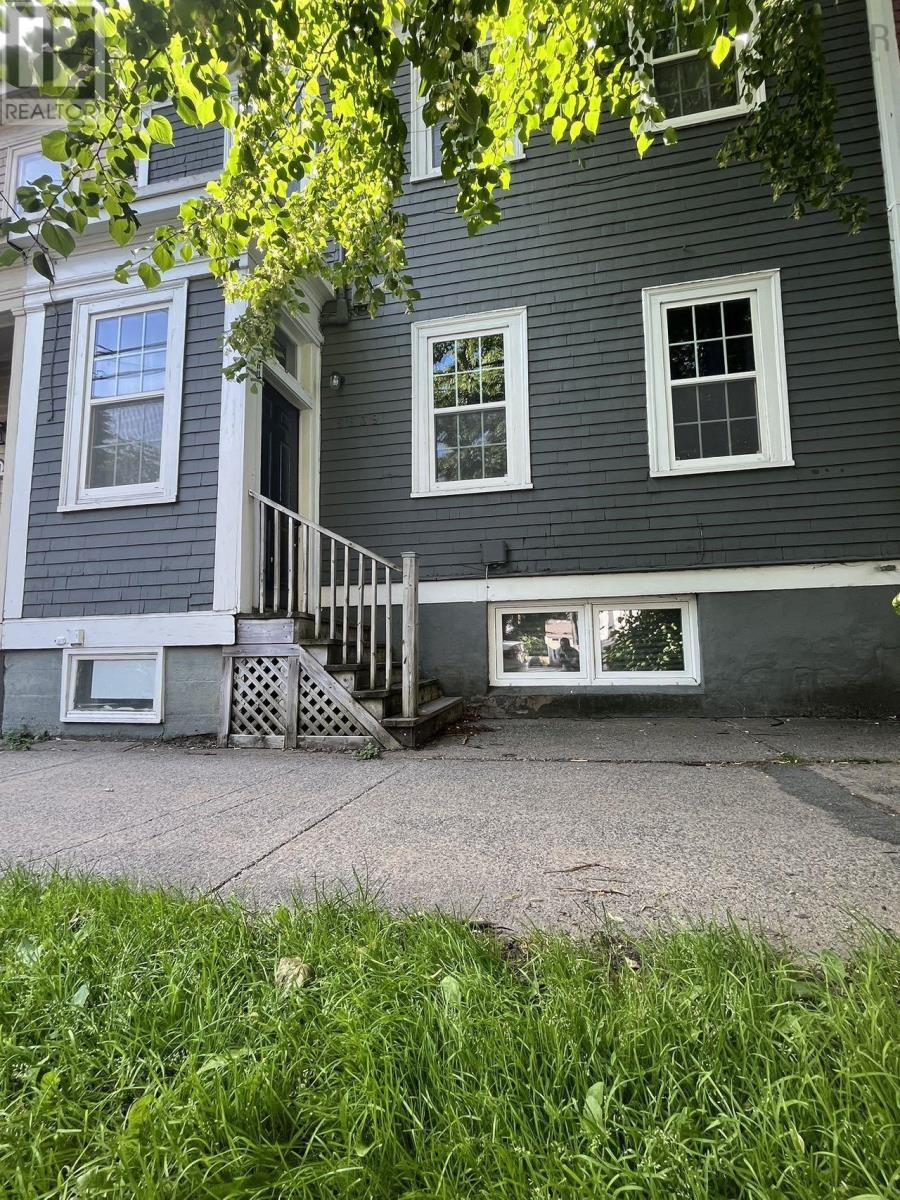 5639 Morris Street, Halifax, Nova Scotia  B3J 1C4 - Photo 2 - 202411340