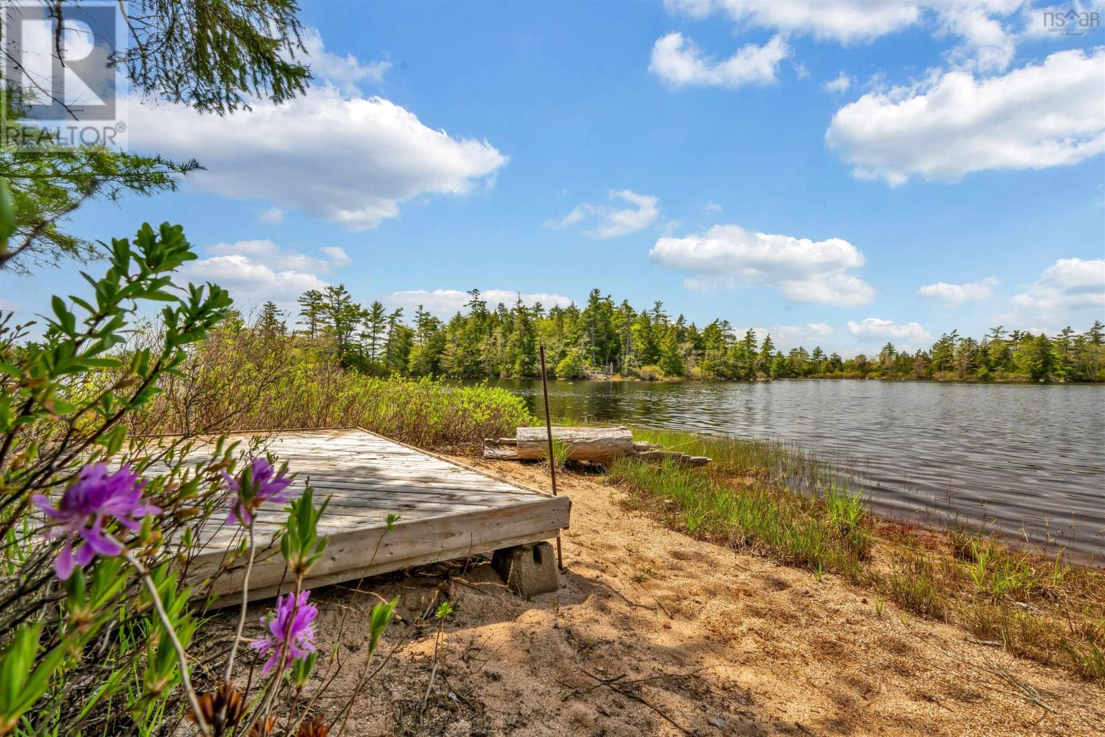 599 Waterloo Avenue, Waterloo Lake, Nova Scotia  B0R 1H0 - Photo 33 - 202411944