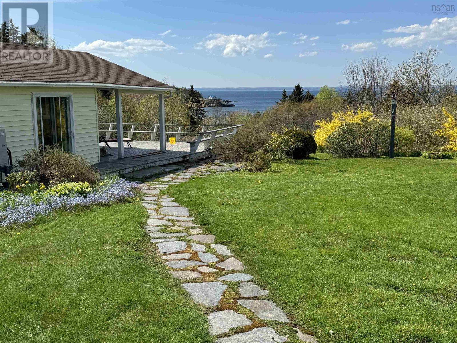 21 Beach Lane, Philips Harbour, Nova Scotia  B0H 1N0 - Photo 2 - 202412019