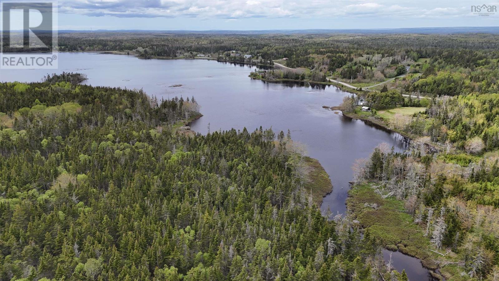 Shaws Lake, pondville, Nova Scotia