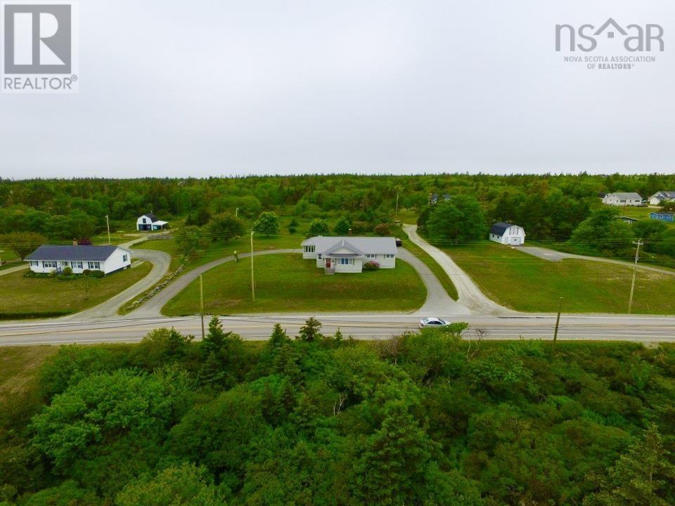 1422 Highway 335, Middle West Pubnico, Nova Scotia  B0W 3S0 - Photo 31 - 202413295