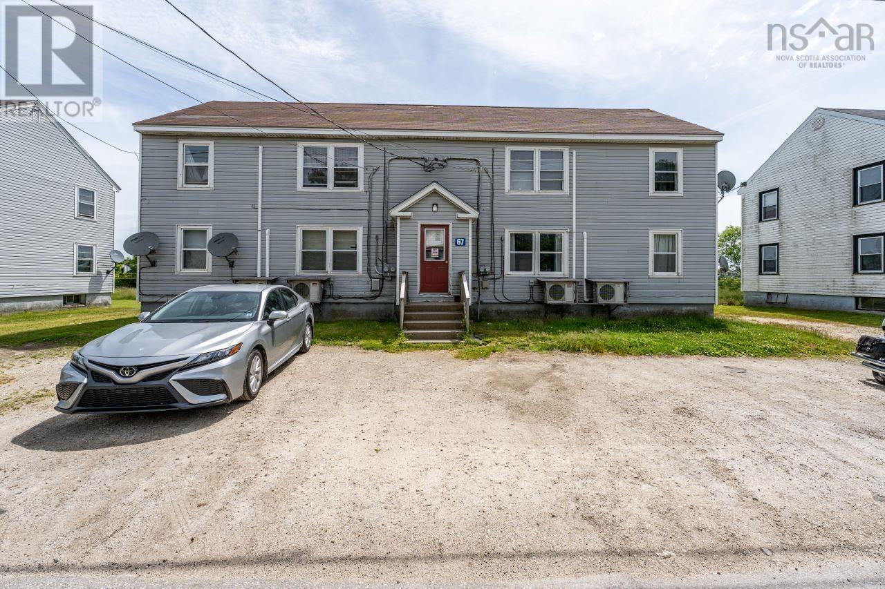 67 Pleasant Street, yarmouth, Nova Scotia