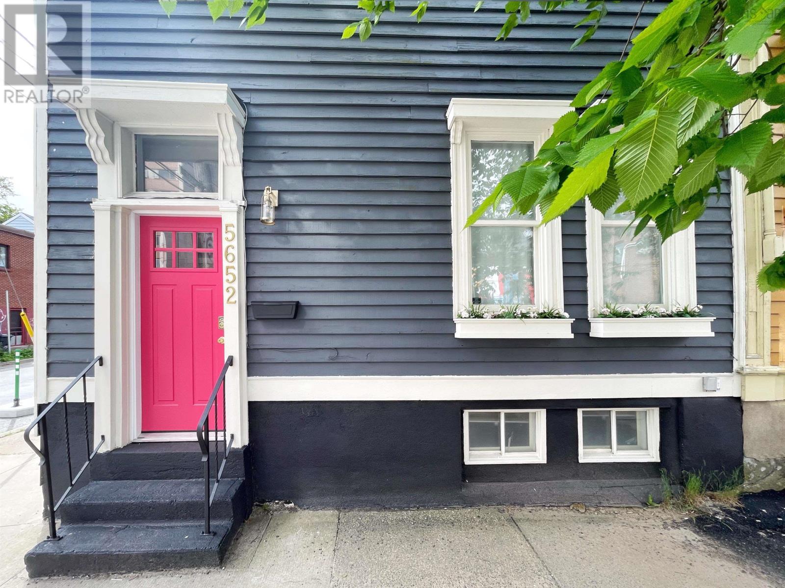 2194 Maynard Street|5652 Nora Bernard Street, halifax, Nova Scotia