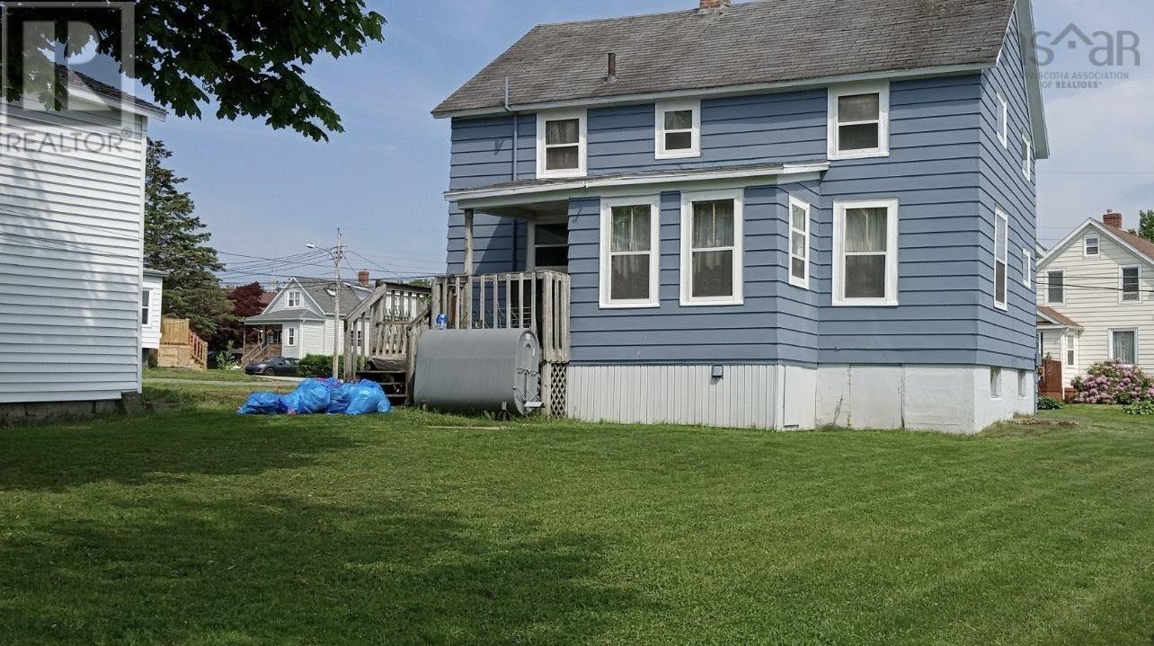 399 Atlantic Street, Sydney, Nova Scotia  B1P 3R9 - Photo 3 - 202414729