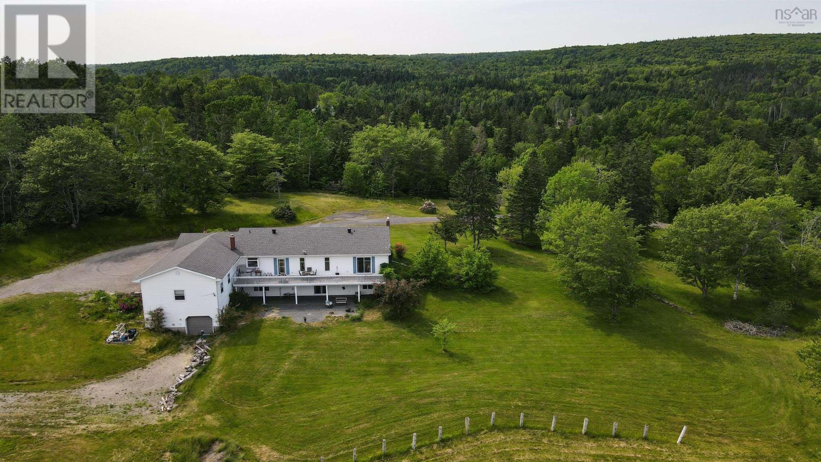 2489 Coxheath Road, Sydney Forks, Nova Scotia  B1L 1A7 - Photo 5 - 202415252