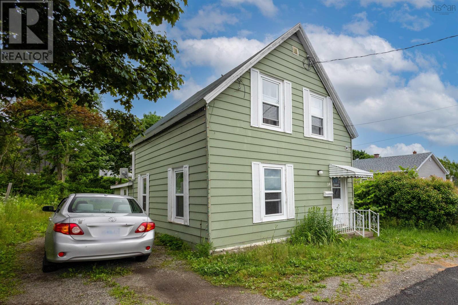 14 Mcdougall Street, Glace Bay, Nova Scotia  B1A 3R7 - Photo 2 - 202415666