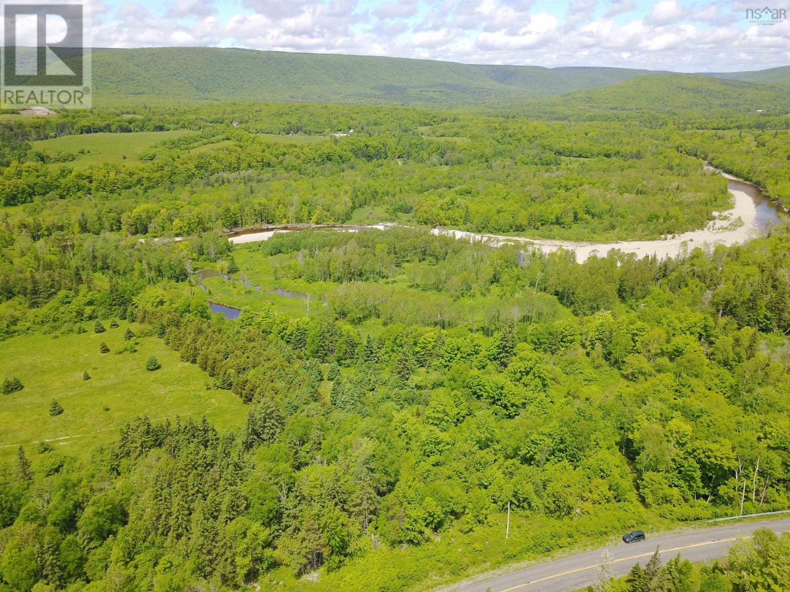 Big Baddeck Road, Baddeck Forks, Nova Scotia  B0E 1B0 - Photo 6 - 202415817