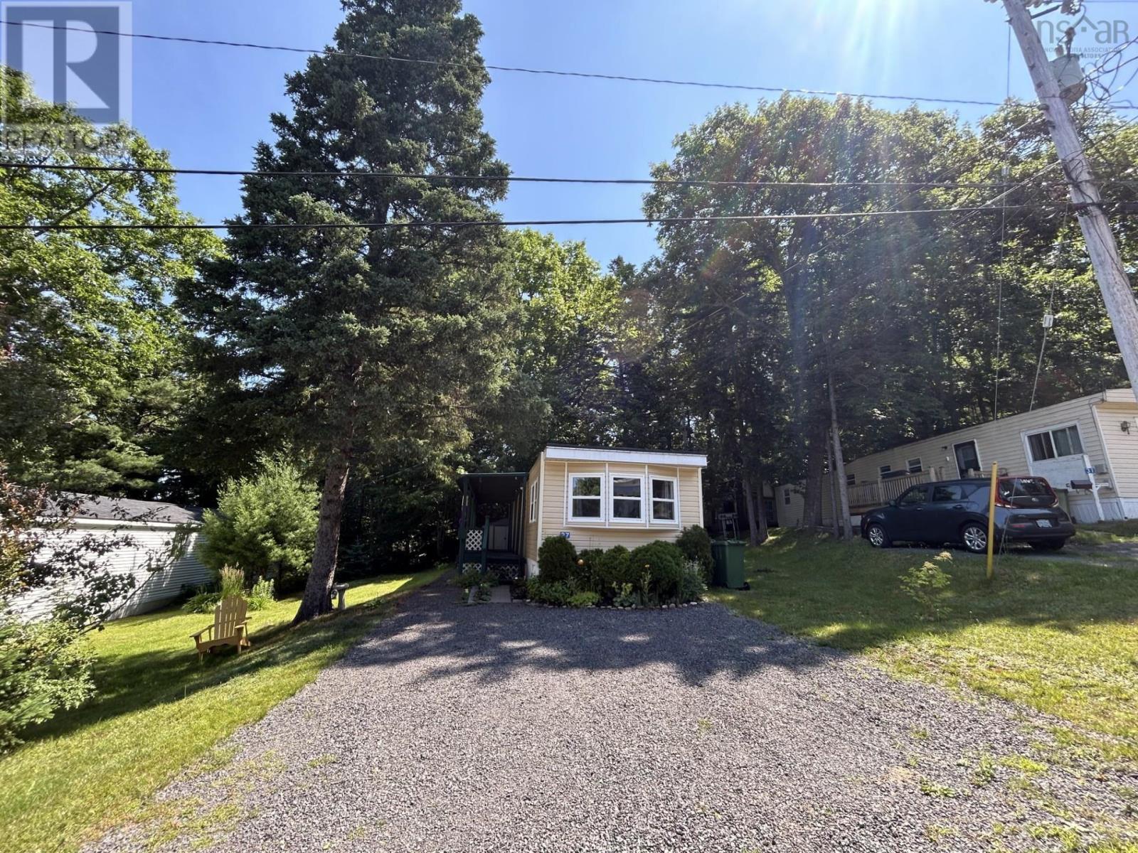 27 Glendale Avenue, New Minas, Nova Scotia  B4N 5K8 - Photo 19 - 202415919