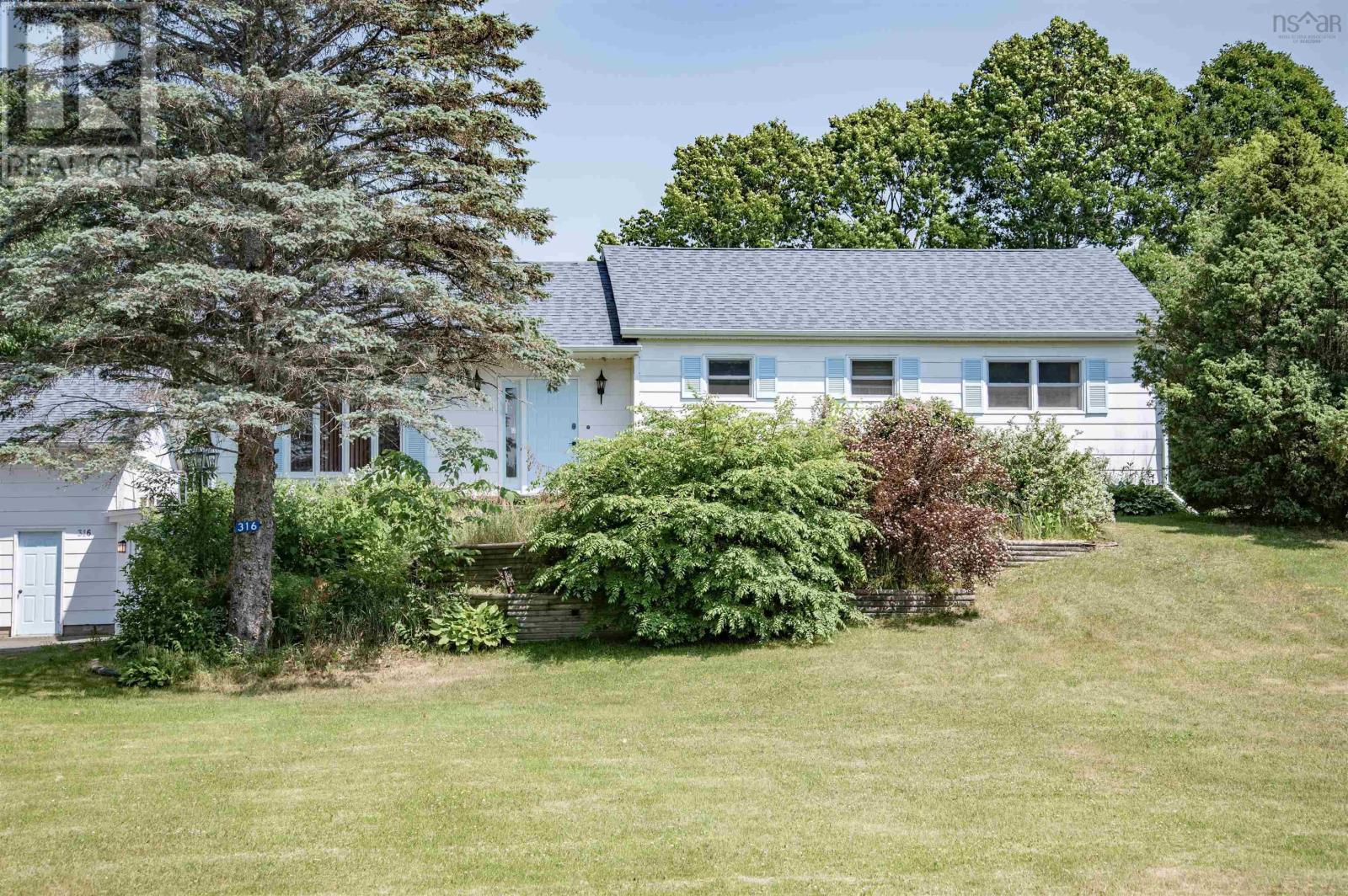 316 Brookside Drive, Kingston, Nova Scotia  B0P 1R0 - Photo 3 - 202415969