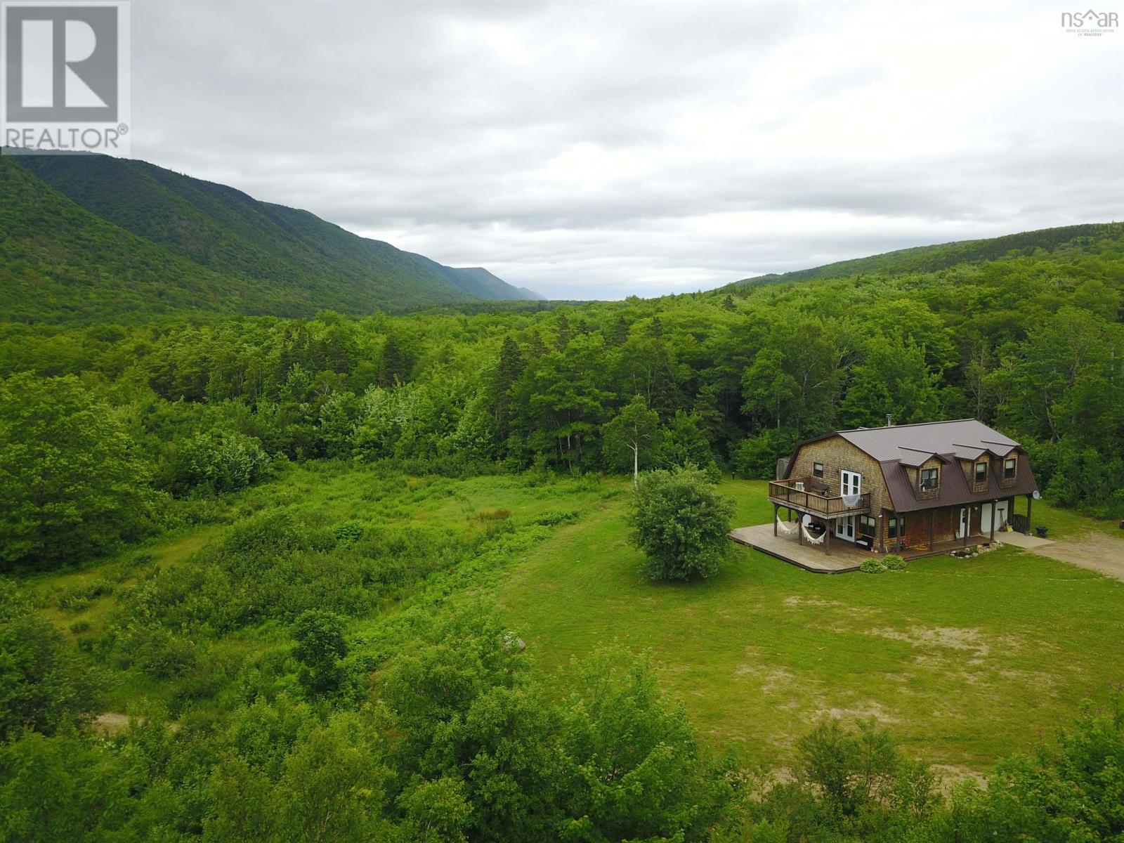 27859 Cabot Trail, Cape North, Nova Scotia  B0C 1G0 - Photo 46 - 202416019