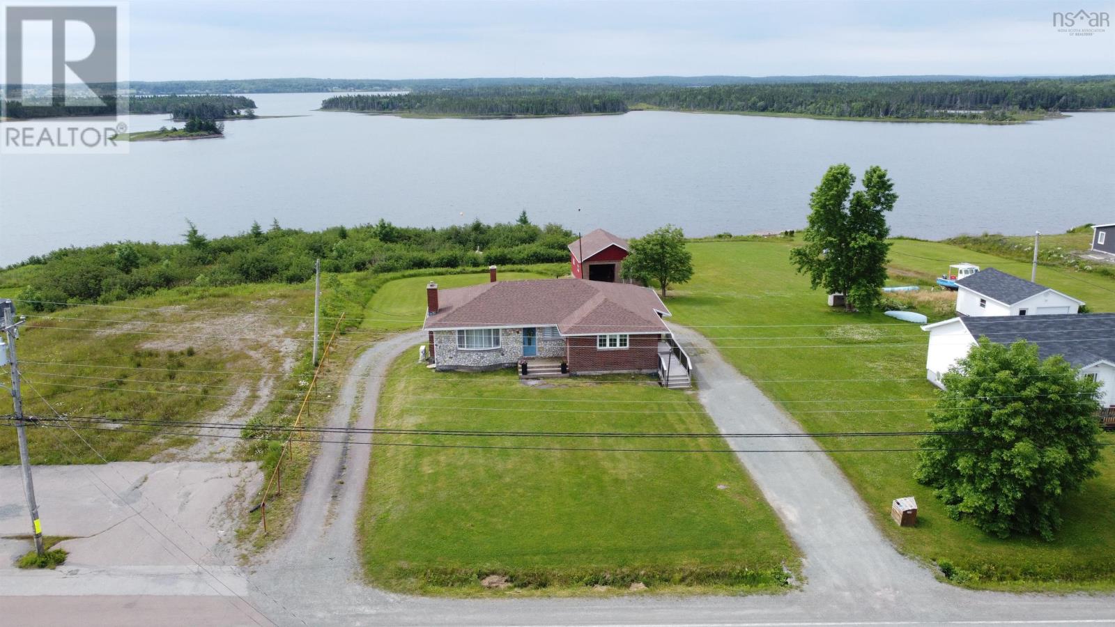 389 Hwy 320, Louisdale, Nova Scotia  B0E 1V0 - Photo 2 - 202416103