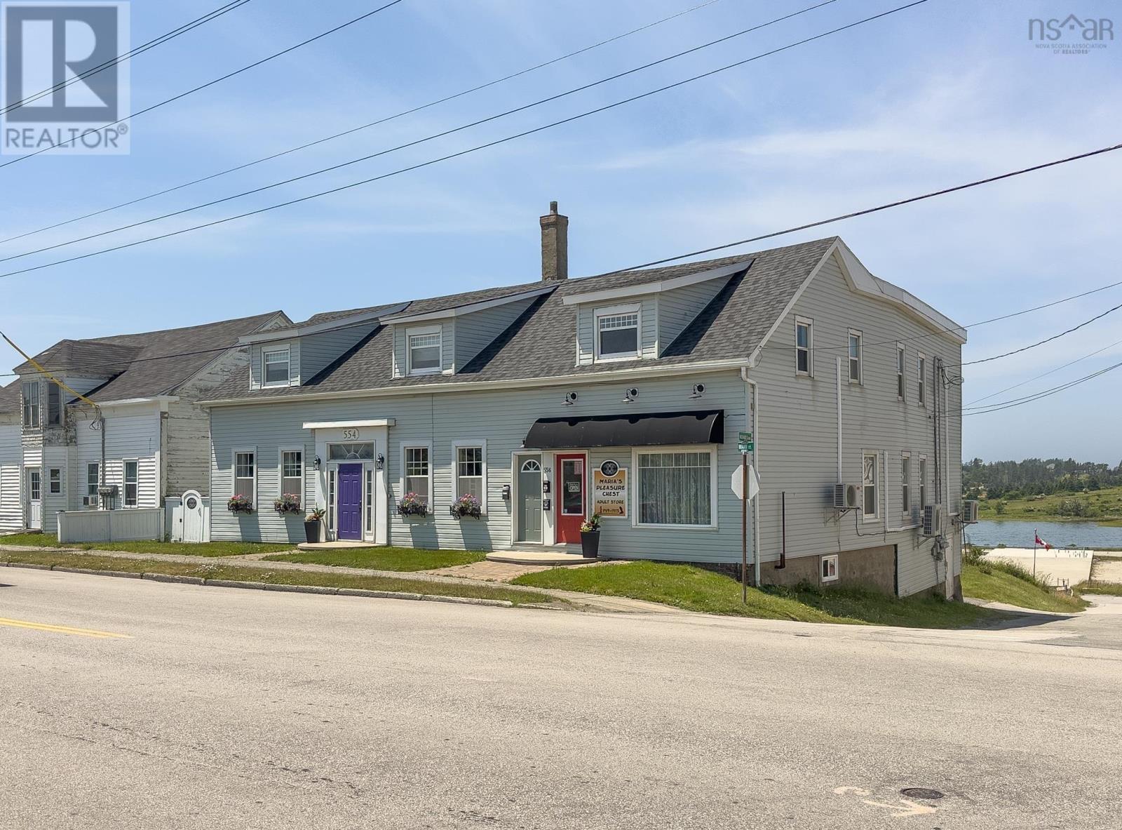 554-556 Main Street, yarmouth, Nova Scotia