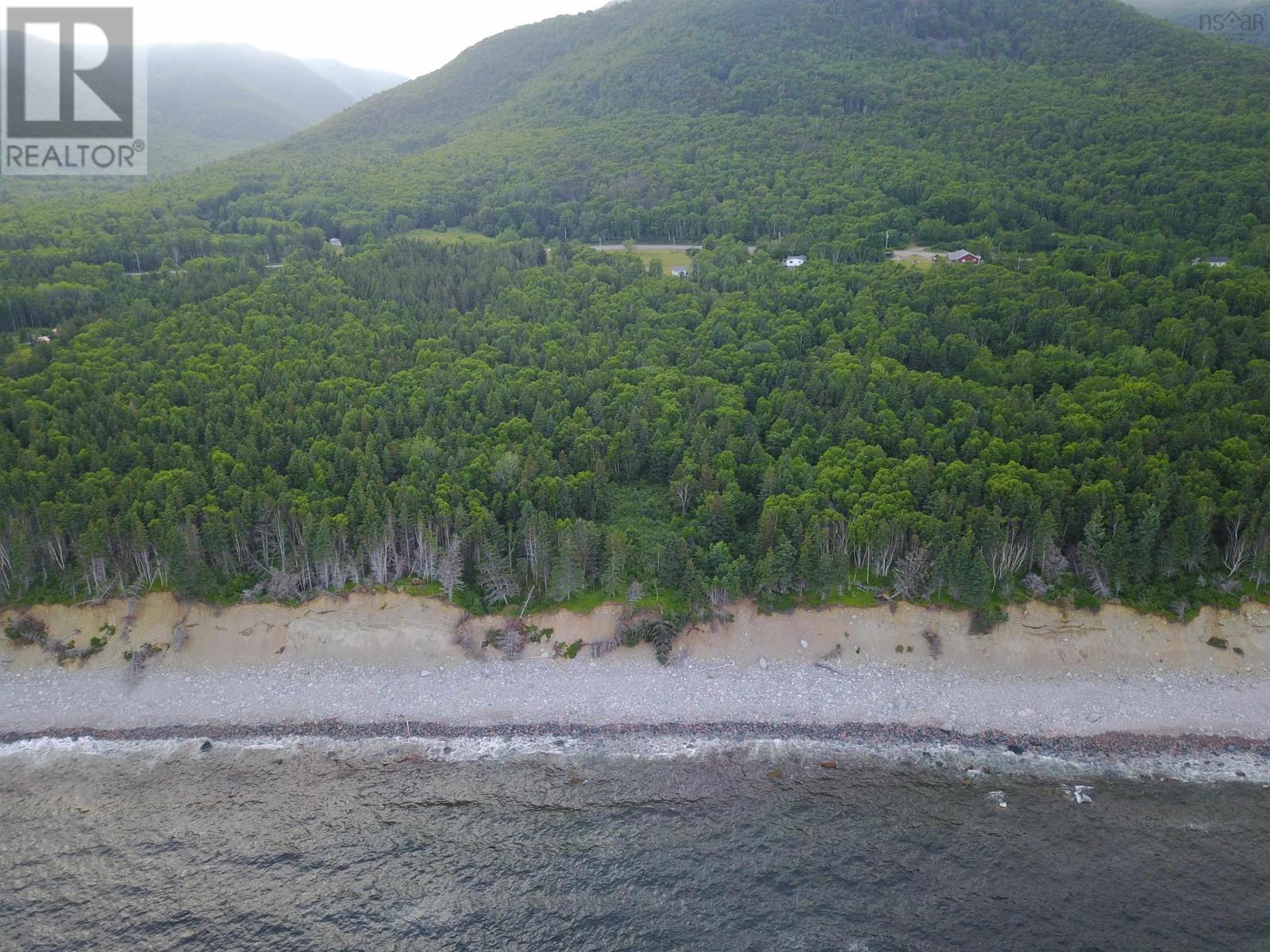 41251 Cabot Trail, Wreck Cove, Nova Scotia  B0C 1H0 - Photo 7 - 202416401