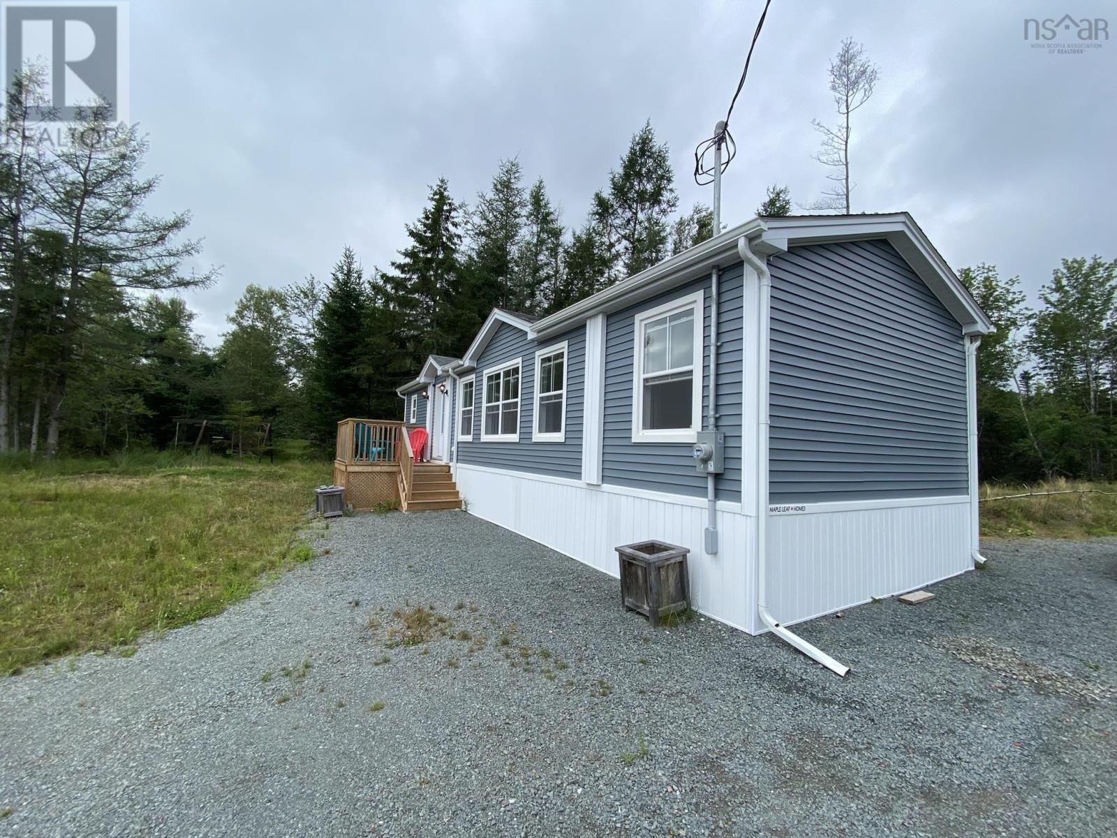 2261 Highway 289, Middle Stewiacke, Nova Scotia  B0N 1C0 - Photo 3 - 202417240