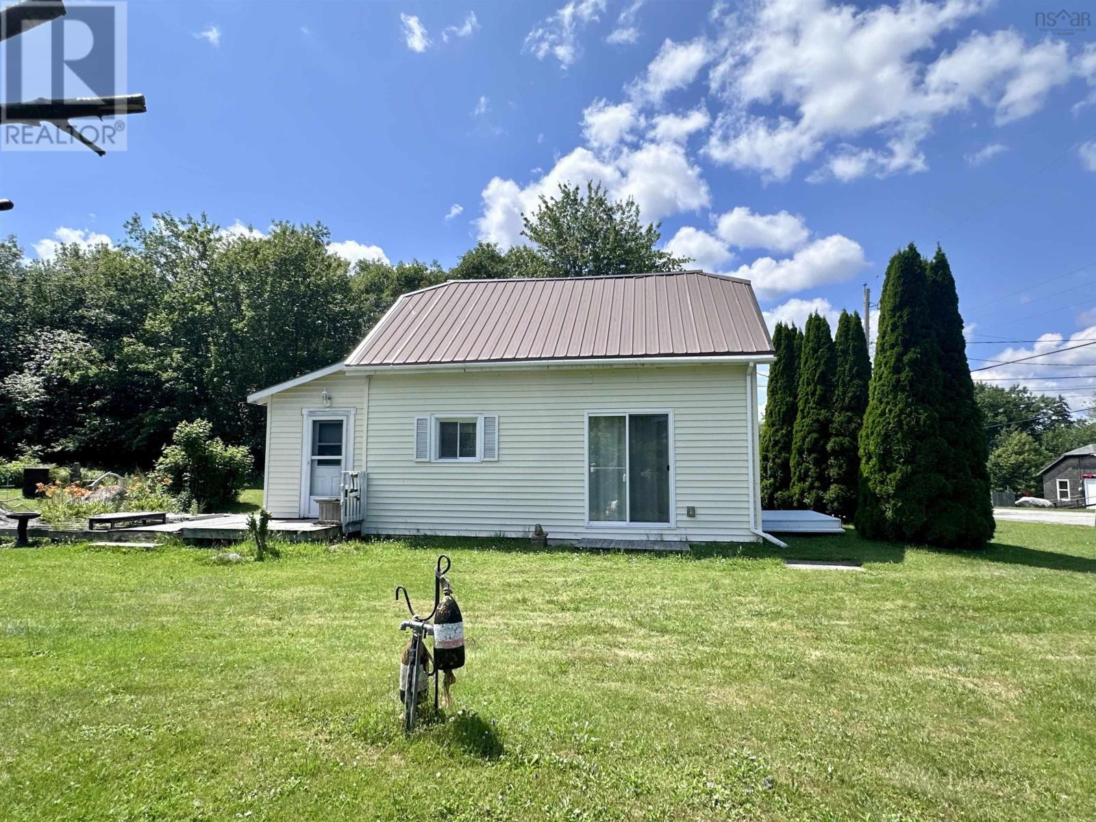 828 Central Port Mouton Road, South West Port Mouton, Nova Scotia  B0T 1T0 - Photo 17 - 202417271