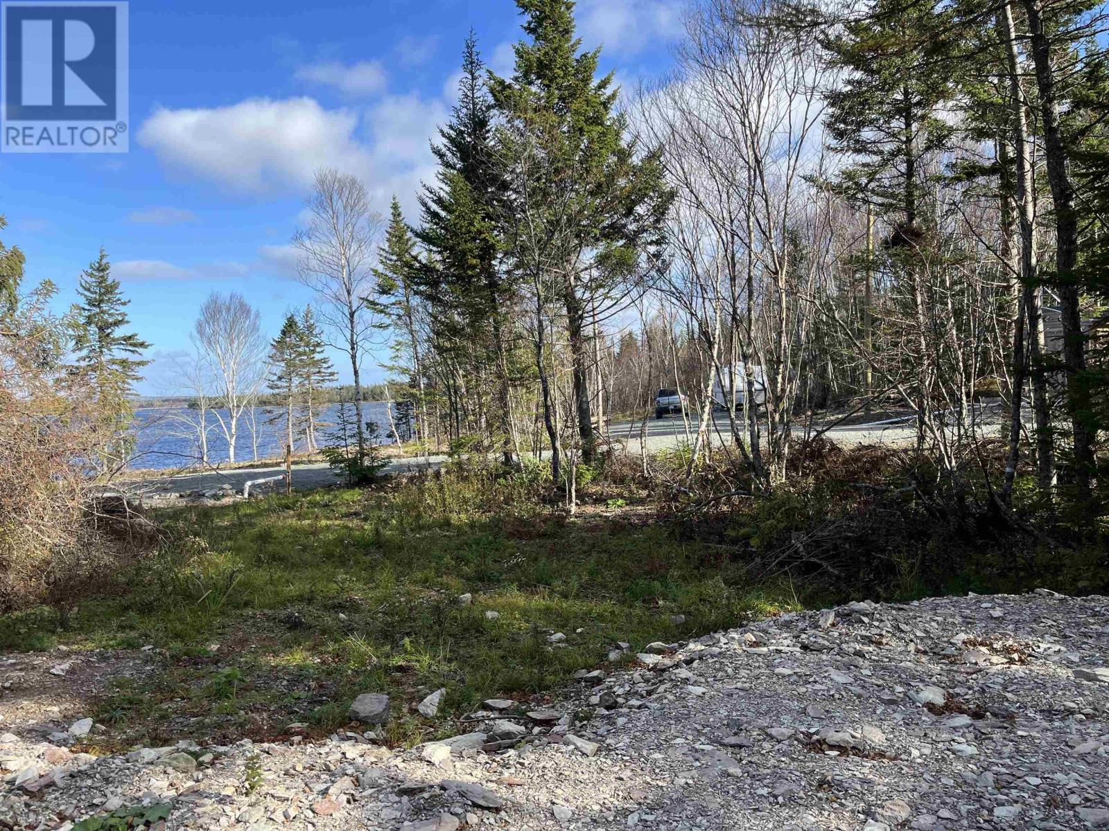 325 Lakefront Drive, Loch Lomond, Nova Scotia  B0E 0A4 - Photo 14 - 202417470