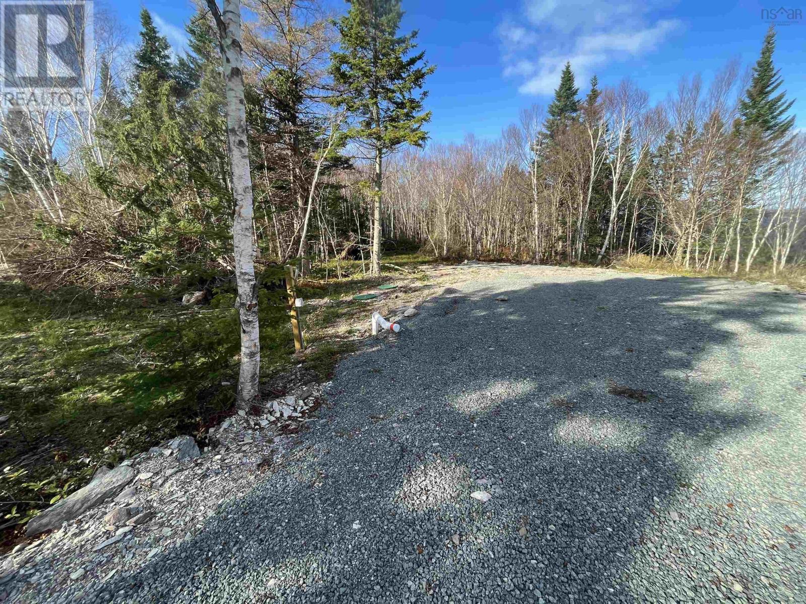 325 Lakefront Drive, Loch Lomond, Nova Scotia  B0E 0A4 - Photo 28 - 202417470