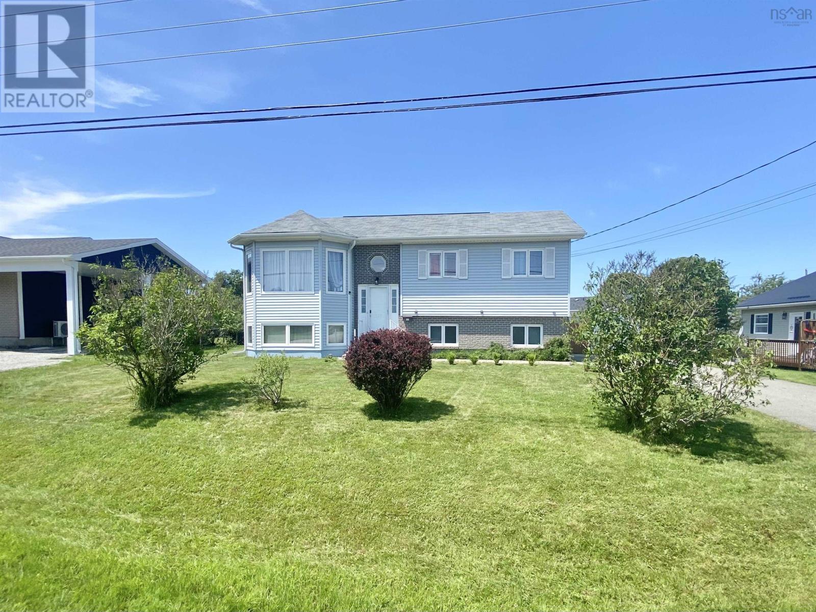 486 Brunswick Street, Yarmouth, Nova Scotia  B5A 4S1 - Photo 1 - 202417657