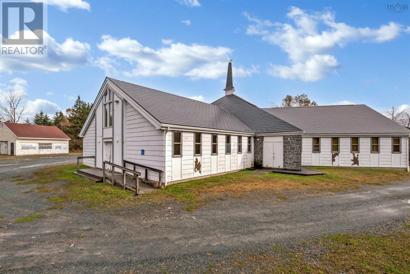 3293 Highway 7, Lake Echo, Nova Scotia  B3E 1C6 - Photo 31 - 202417722