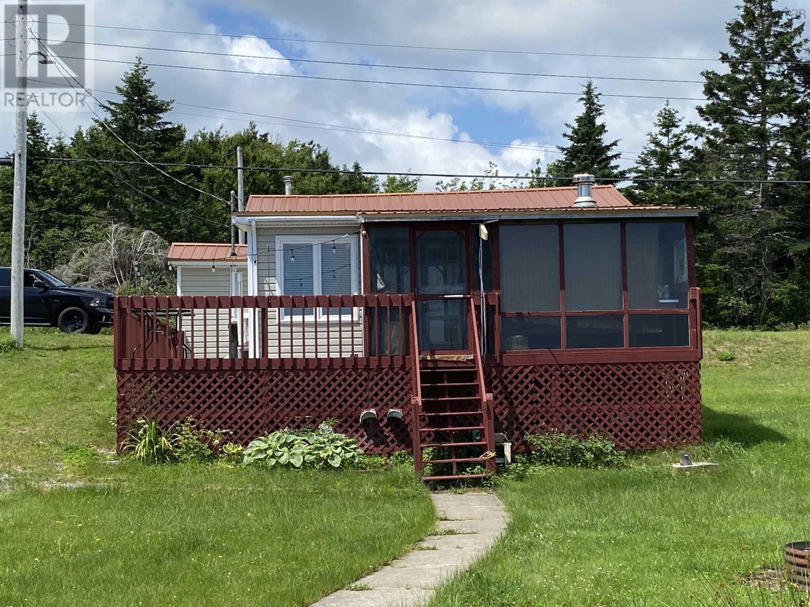 995 Fourchu Road, Gabarus Lake, Nova Scotia  B1K 2E1 - Photo 5 - 202417944