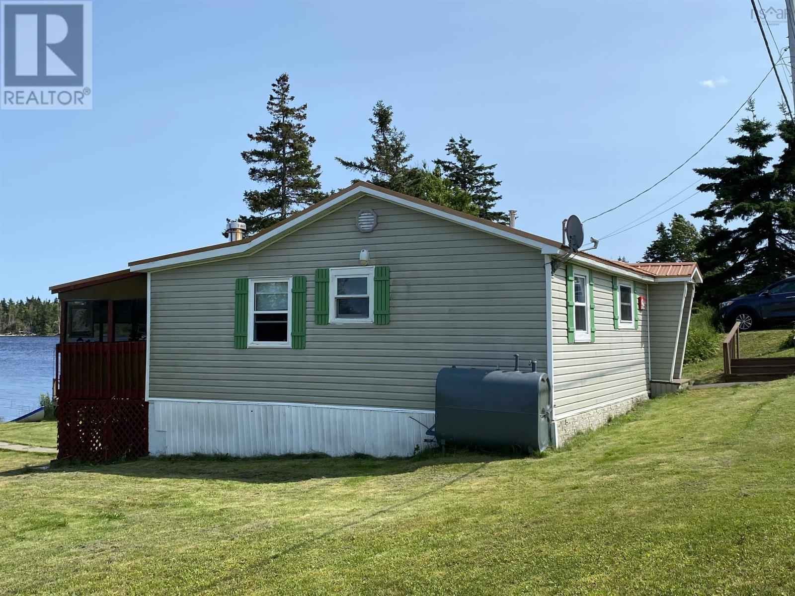 995 Fourchu Road, Gabarus Lake, Nova Scotia  B1K 2E1 - Photo 7 - 202417944