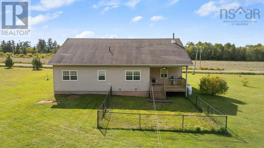 180 Robinson Road, Amherst Head, Nova Scotia  B4H 3Y2 - Photo 6 - 202418562