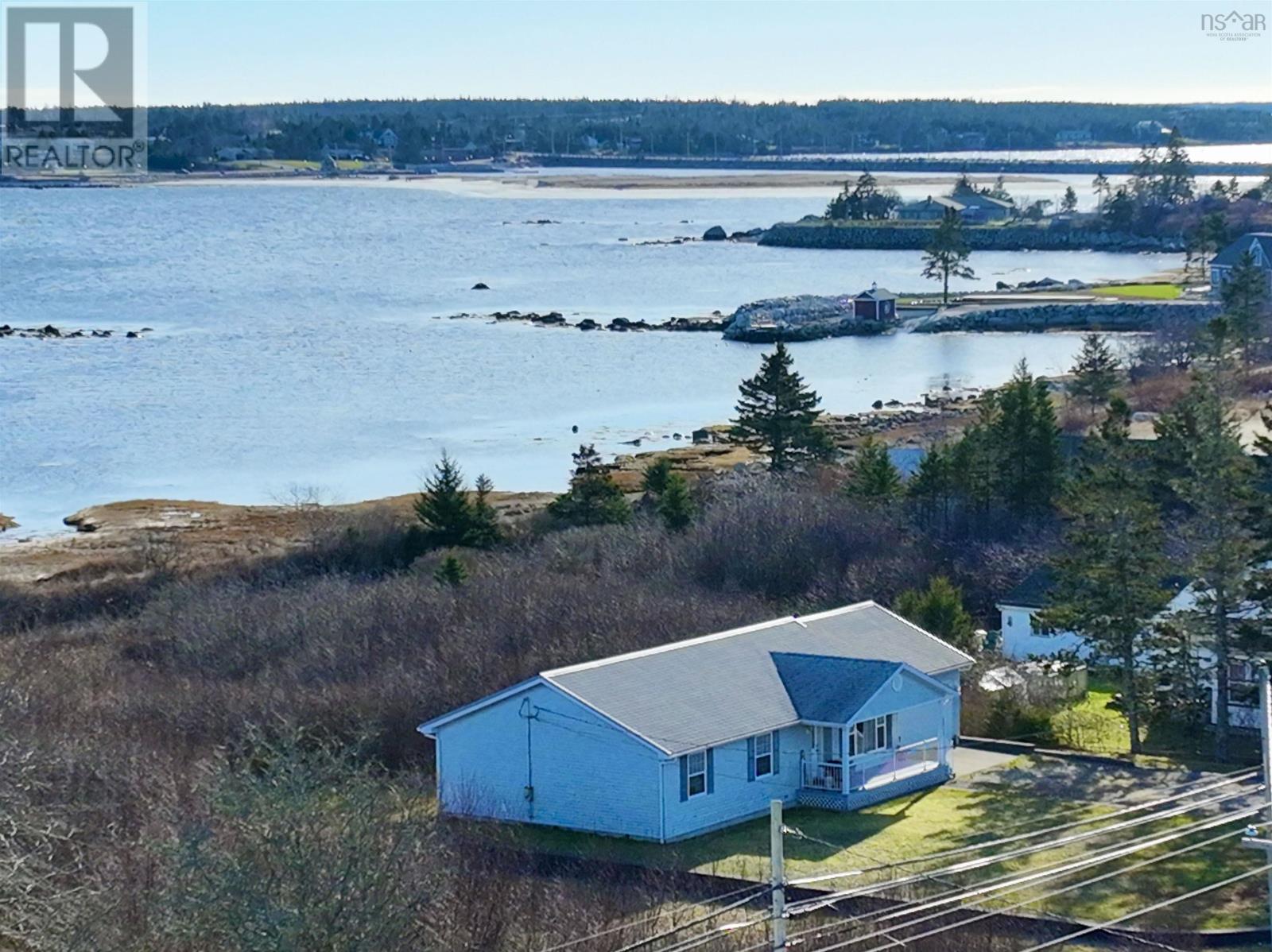 3585 Highway 3, Barrington Passage, Nova Scotia  B0W 1G0 - Photo 2 - 202418643