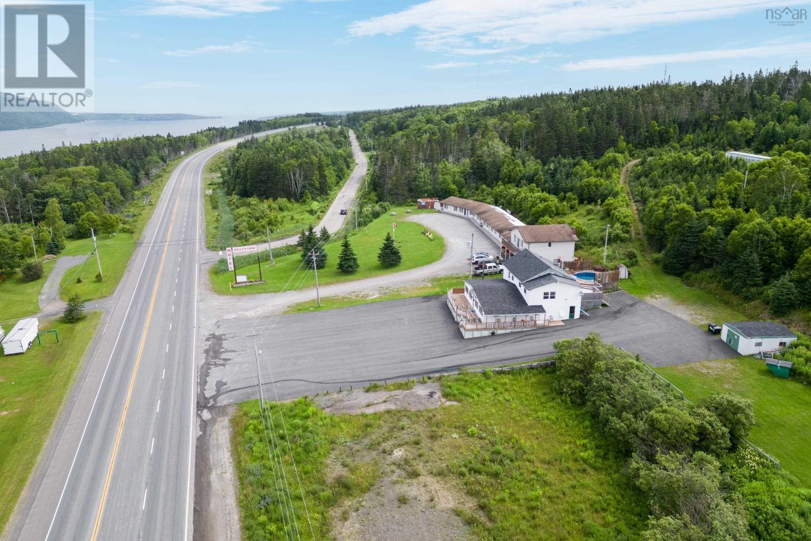 785 105 Highway, Boularderie East, Nova Scotia  B1X 1J6 - Photo 3 - 202419276